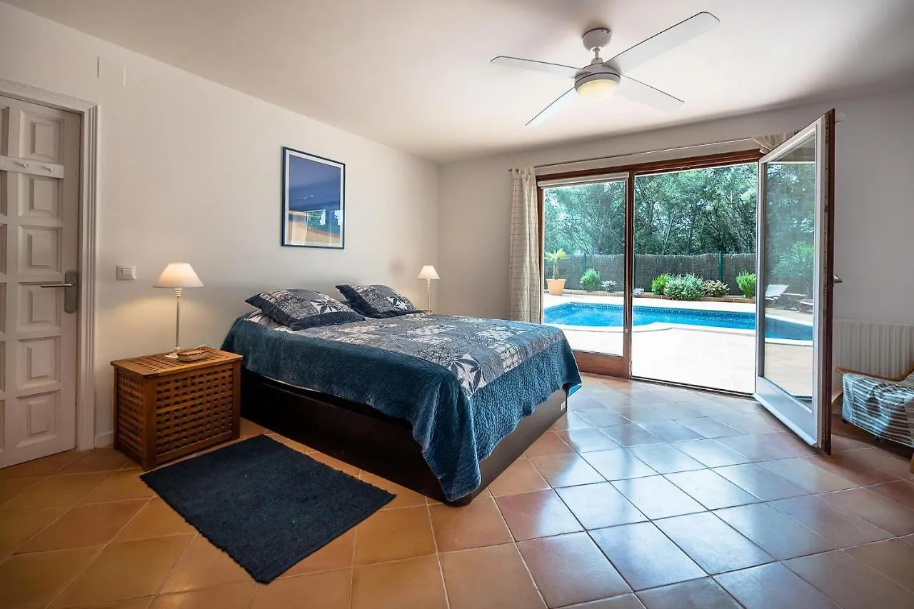 Holiday home T-8 Tamariu 9Pax Villa Spain