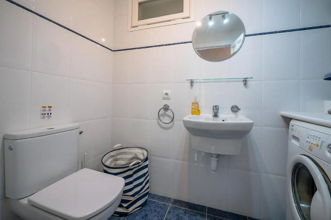 Holiday home T-8 Tamariu 9Pax Villa Spain